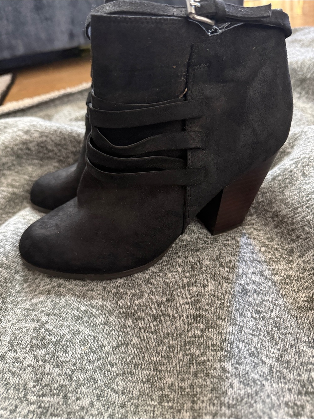 Fergie booties size 7.5